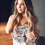 T-shirt με ροκ στάμπα