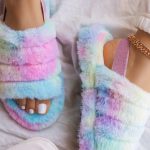 Tie dye fluffy sliders
