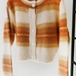 Ζακέτα σε pale αποχρώσεις πορτοκαλί