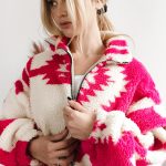 Sherpa bomber fuchsia details