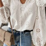 Πουκαμίσα με διάτρητες λεπτομέρειες