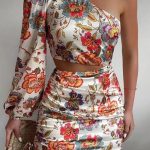 Σατέν φόρεμα με cut outs