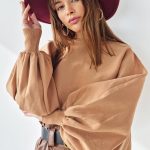 Τοπ με balloon μανίκια μπεζ