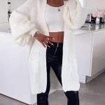 Μακρυά ζακέτα με φαρδυά μανίκια λευκή