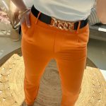 Chino παντελόνι με ζώνη πορτοκαλί