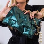 Metallic puff τσαντάκι πράσινο