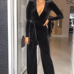 Bodycon βελουτέ φόρμα μαύρη