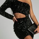 Sequin φόρεμα με cut outs