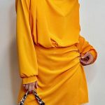 Ολόσωμο πορτοκάλι σατέν skort