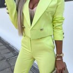 Σετ σακάκι κοντό με παντελόνι lime