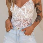 Boho κορμάκι με δαντέλα all over