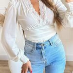 Άσπρο ολόσωμο ρομαντικό κορμάκι με δαντέλα