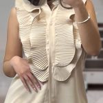 Τοπ με διπλό βολάν μπεζ