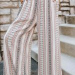 Παντελόνα με γεωμετρικά σχέδια