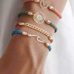 Πολύχρωμο σετ απο κορδόνια και μεταλλικά στοιχεία