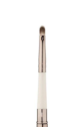 mua-lip-brush-200151213-1-kookoo-2