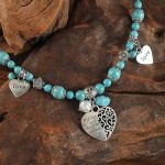 Τιρκουαζ κολιέ love με ημιπολύτιμες πέτρες