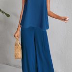 Κομψό σέτ με μεταλλικά στοιχεία σε μπλε