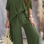 Casual oversize σετ με παντελόνα σε χακί