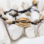 Βραχίολι summer με κοχύλια μαύρο