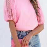 Trendy pink μπλούζα με polka dots μανίκια