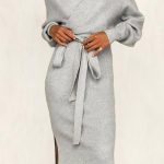 Φόρεμα κρουαζέ με σκίσιμο σε γκρι