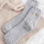 Χουχουλιάρικες κάλτσες με καρδούλα γκρι