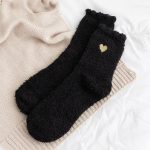 Χουχουλιάρικες κάλτσες με καρδούλα μαύρες