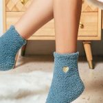 Χουχουλιάρικες κάλτσες με καρδούλα μπλε