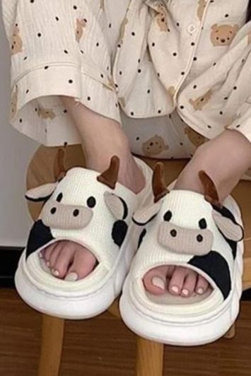 slippers-with-a-cow-pattern-200200024-1-kookoo-2