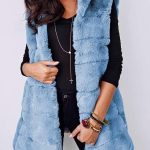 Αμάνικη γούνα με κουκούλα γαλάζιο