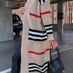 Μακριά ζακέτα με ρίγες μπεζ