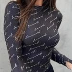 Τοπ με γράμματα μαύρο