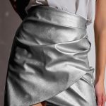 Leather wrap φούστα σε ασημί