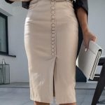 Midi leather φούστα με ζώνη και κουμπιά μπεζ