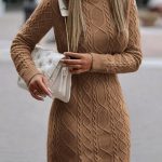 Καφέ bodycon πλεκτό φόρεμα