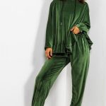 Ρομαντικό βελουτέ σετ πράσινο