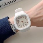 Άσπρο casual τετράγωνο αναλογικό ρολόι χειρός