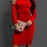 Εφαρμοστό mini ελαστικό φόρεμα σε κόκκινο