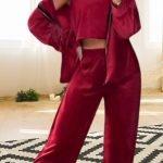 Σετ φόρμα βελουτέ σε μπορντώ