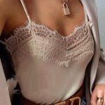 Lingerie τοπ με δαντέλα μπεζ