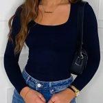 Μακρυμάνικο κορμάκι με τετράγωνη λαιμόκοψη σε μαύρο