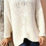 Μπουκλέ μπλούζα σε λευκό