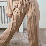 Φόρμα με ραφές μπεζ