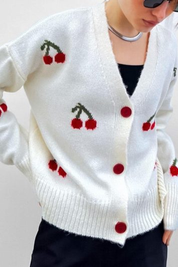 crop-cute-sweater-with-cherries-200116758-1-kookoo-3