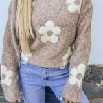 Πλεκτό με λουλούδια γκρι