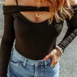 Μαύρο έξωμο μακρυμάνικο κορμάκι