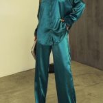 Σετ σατέν παντελόνα με πουκάμισο σε πράσινο