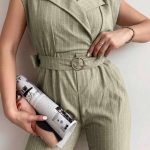 Ριγέ ολόσωμη φόρμα σε ίσια γραμμή χακί