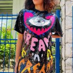 Παγιετένιο μίνι μπλουζοφόρεμα με μοντέρνο σχέδιο